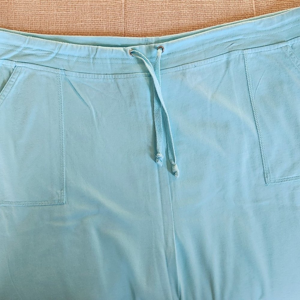 Talbot blue lounge capris